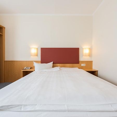 Residenz - Businesshotel Бенсхайм Экстерьер фото